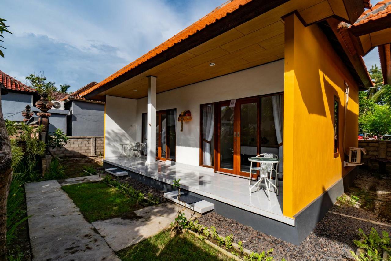 Anugrah Sari Homestay By Wizzela Нуса-Лембонган Екстер'єр фото